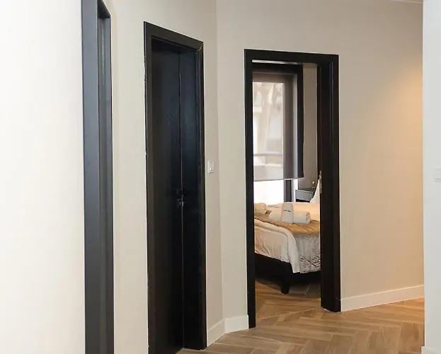 Three Private Near Port Of By Flat Mаnager Varna