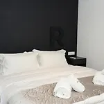 Three Private Near Port Of By Flat Mаnager