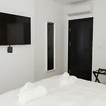 شقة Three Private Near Port Of By Flat Mаnager *