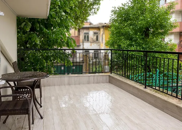 Three Private Near Port Of By Flat Mаnager דירה וארנה