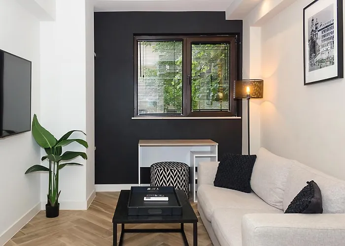 Three Private Near Port Of By Flat Mаnager Апартаменты Варна